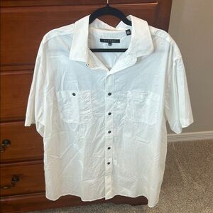 Men's white Button-Up Shirt